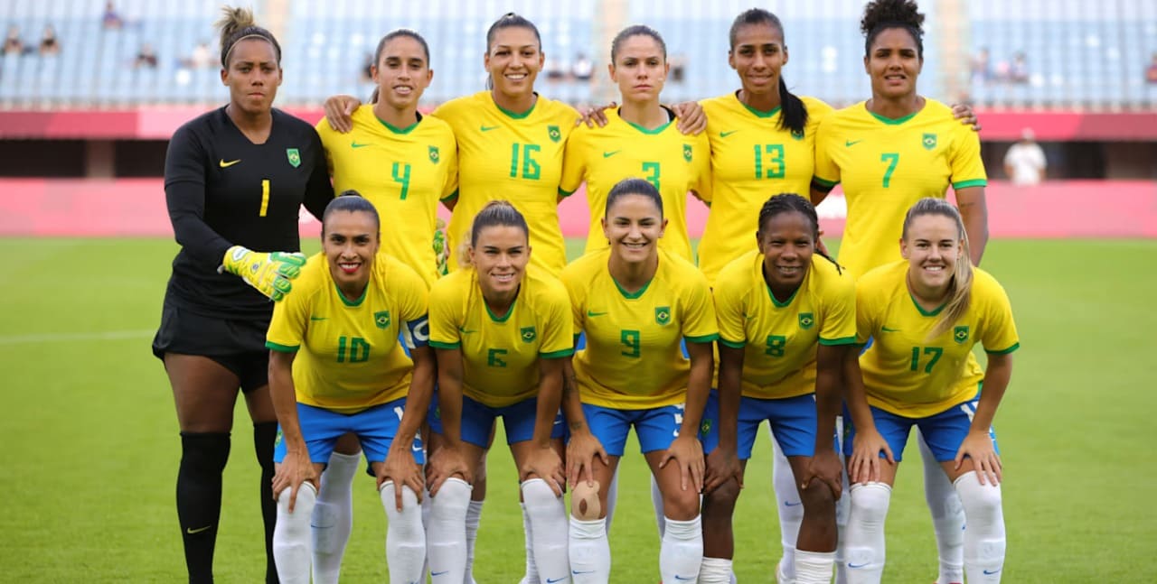 Paris 2024: Seleção feminina do Brasil enfrenta a Nigéria em busca do ouro 